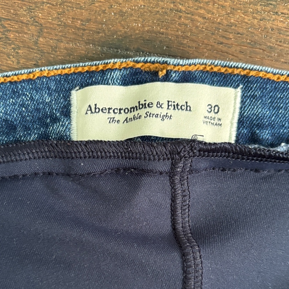 Abercrombie The Ankle Straight Maternity Jeans Dark wash - Picture 4 of 6